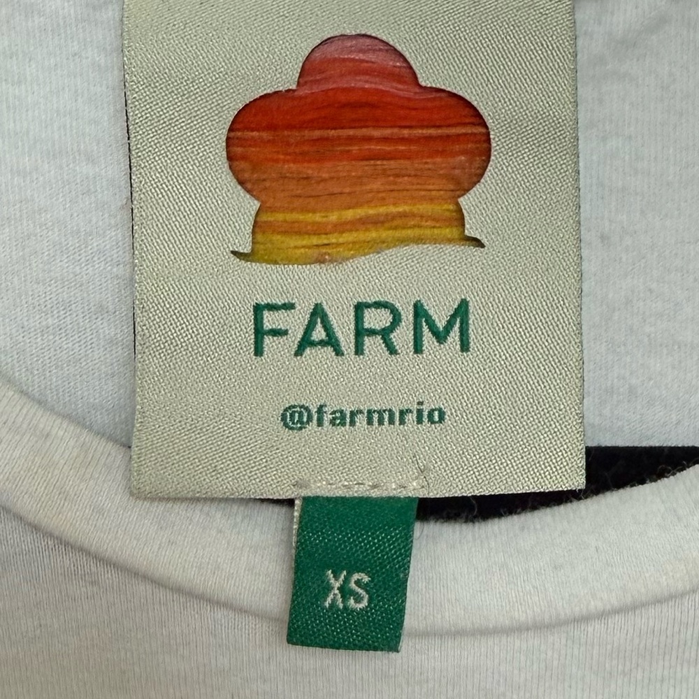 FARM Rio Zodiac Leo Tee - Picture 5 of 5
